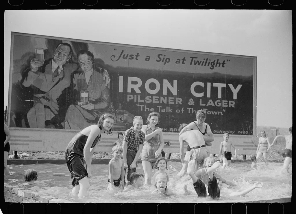 Homemade swimming pool for steelworkers' children, Pittsburgh,…, Pennsylvania, 1938