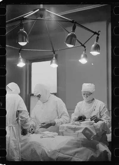 Operation, Herrin Hospital (private), Herrin, Illinois, 1939