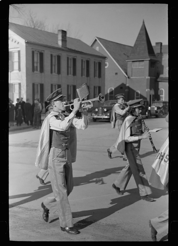 [Untitled photo, possibly related to: Religious parade, Romney, West…, West Virginia, 1939