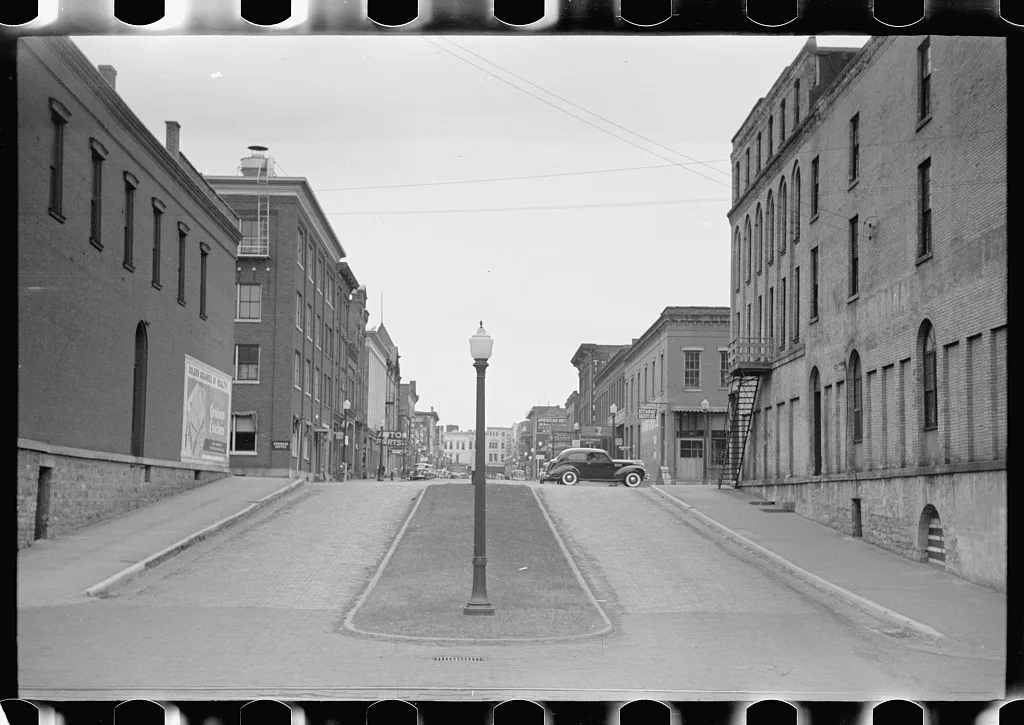 Street in La Crosse, Wisconsin, 1939