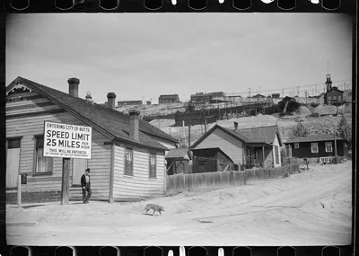 Entering Butte, Montana, 1939