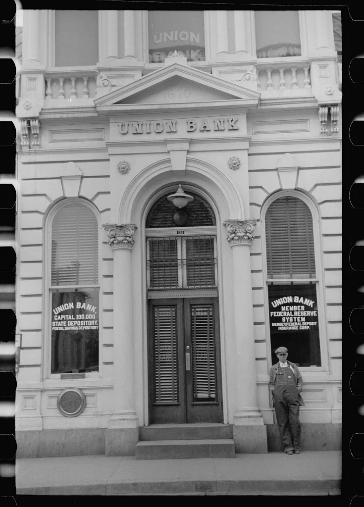 Bank, Winchester, Virginia, 1940