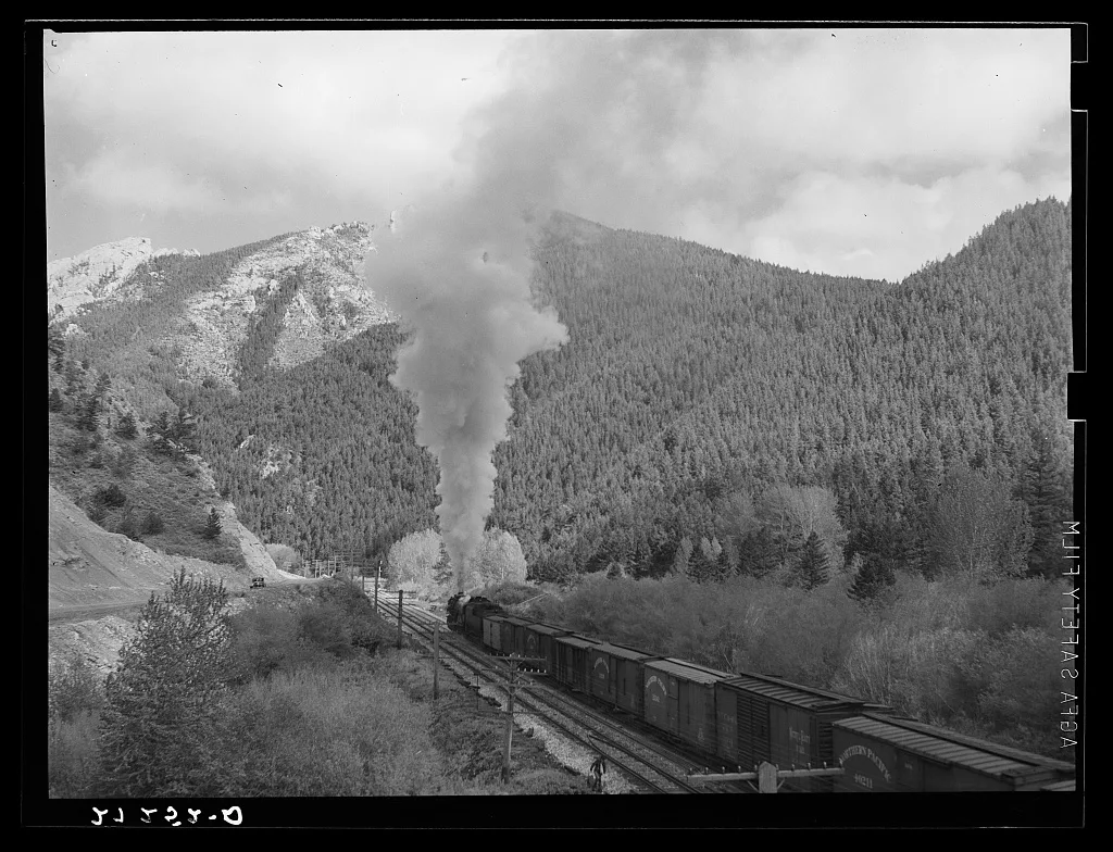 Northern Pacific freight train going over Bozeman Pass. Gallatin…, Montana, 1939