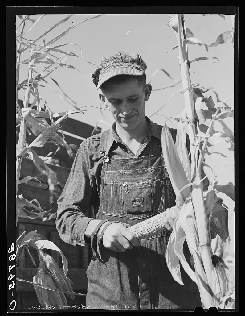 [Untitled photo, possibly related to: Eugene Crouse, champion…, Iowa, 1939