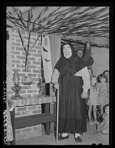 Winner of masquerade at Halloween party. Hillview cooperative, Osage…, Missouri, 1939