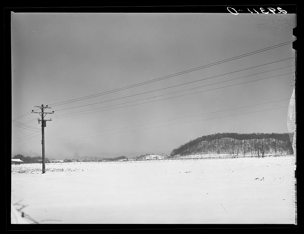 [Untitled photo, possibly related to: Freight train entering…, Ohio, 1940