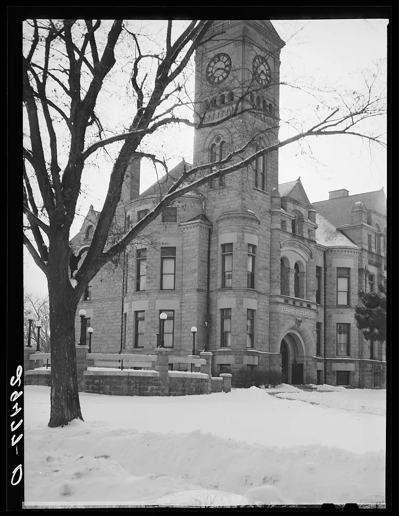 [Untitled photo, possibly related to: Courthouse. Grundy Center, Iowa], 1940