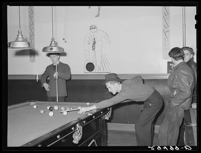 Playing pool. Clinton, Indiana, 1940