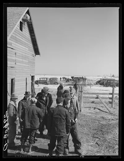 Farmers at Zimmerman auction near Hastings, Nebraska, 1940