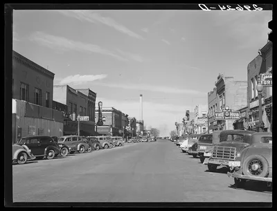Main street. Laramie, Wyoming, 1940