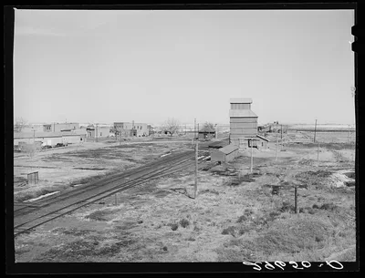 [Untitled photo, possibly related to: Heartwell, Nebraska], 1940
