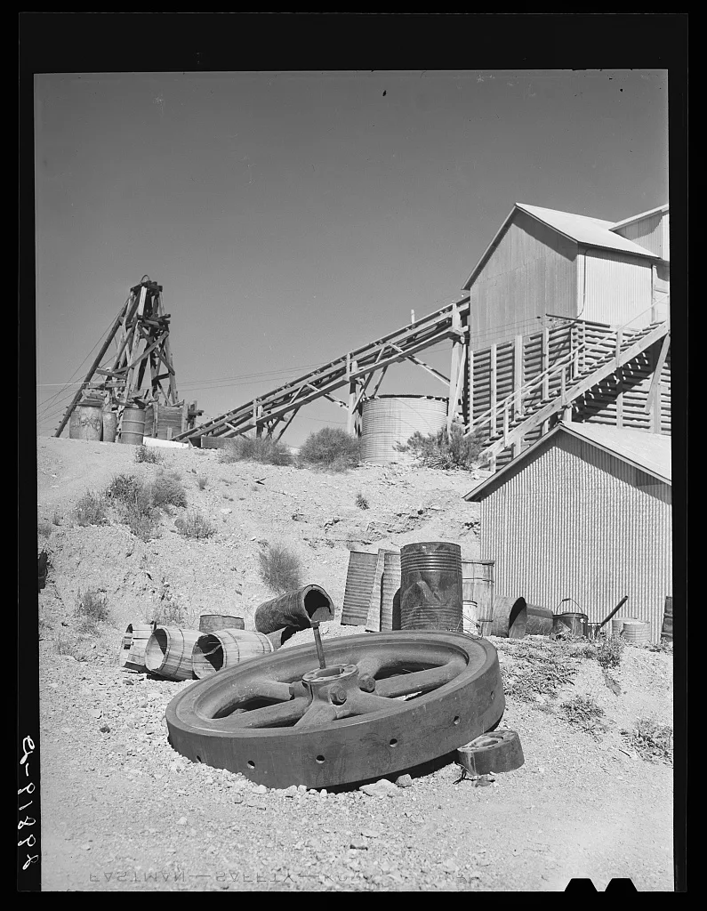 Gold ore mill. El Dorado Canyon, Clark County, Nevada, 1940
