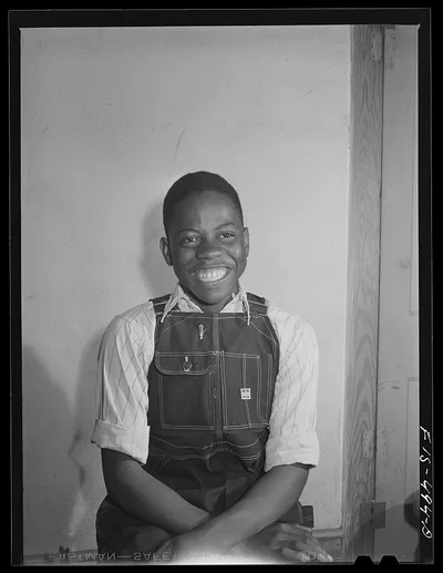 Zebulon, North Carolina. One of Feggen Jones' fourteen children, 1942