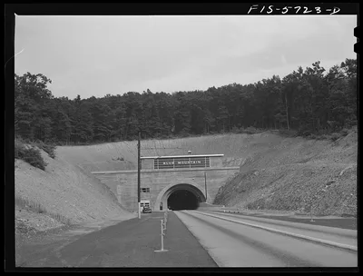 Pennsylvania Turnpike, Pennsylvania. Tunnel, 1942