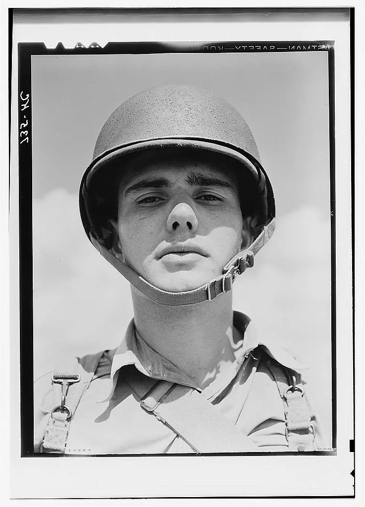 Portrait of a U.S. Army paratrooper, 1942